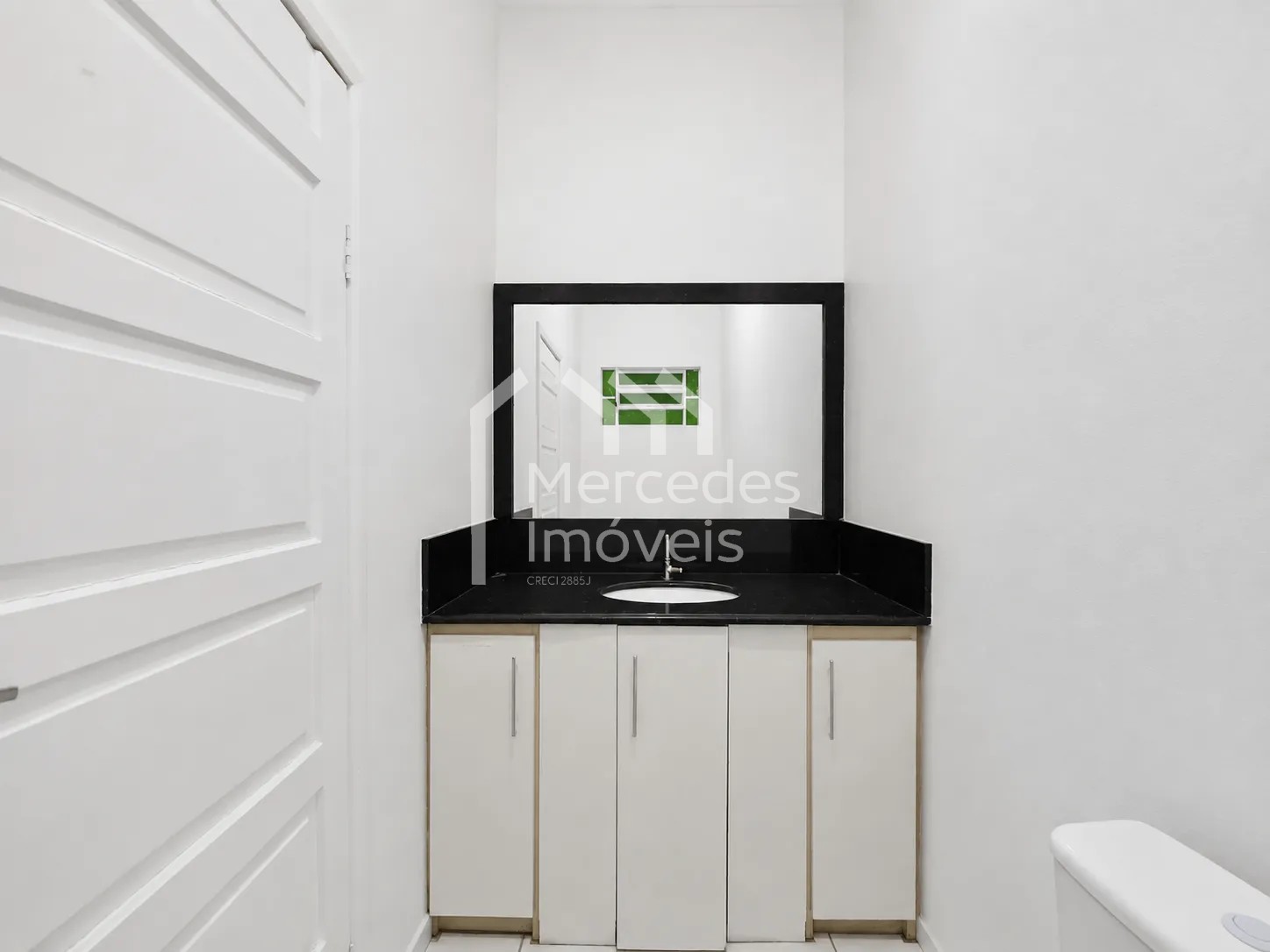 Foto 38 de Casa para alugar · Centro, Itajaí · 200 m²