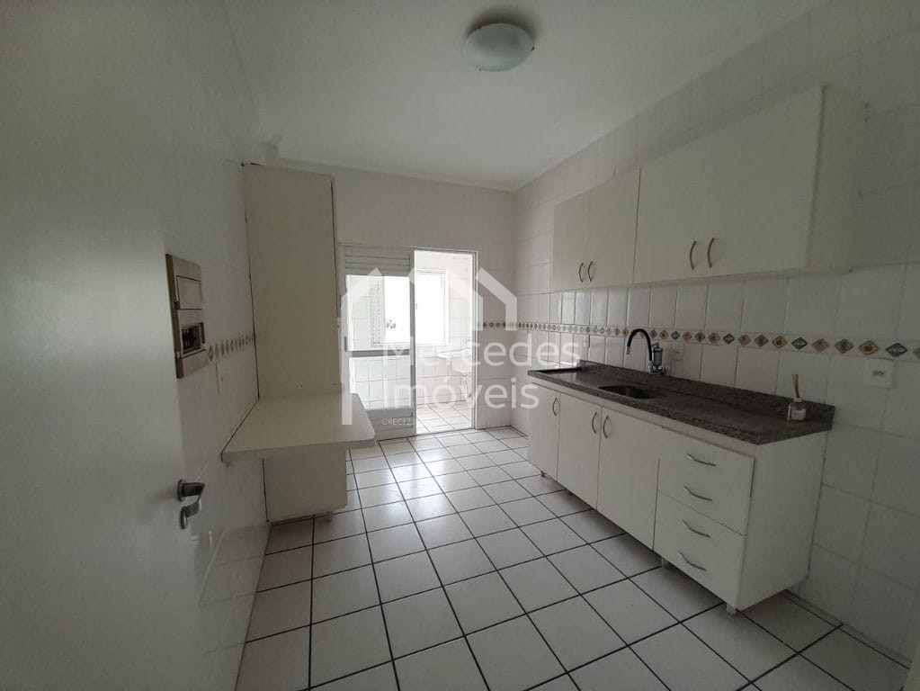 Foto 2 de Apartamento 1 suíte + 2 dorms para alugar · Centro, Itajaí
