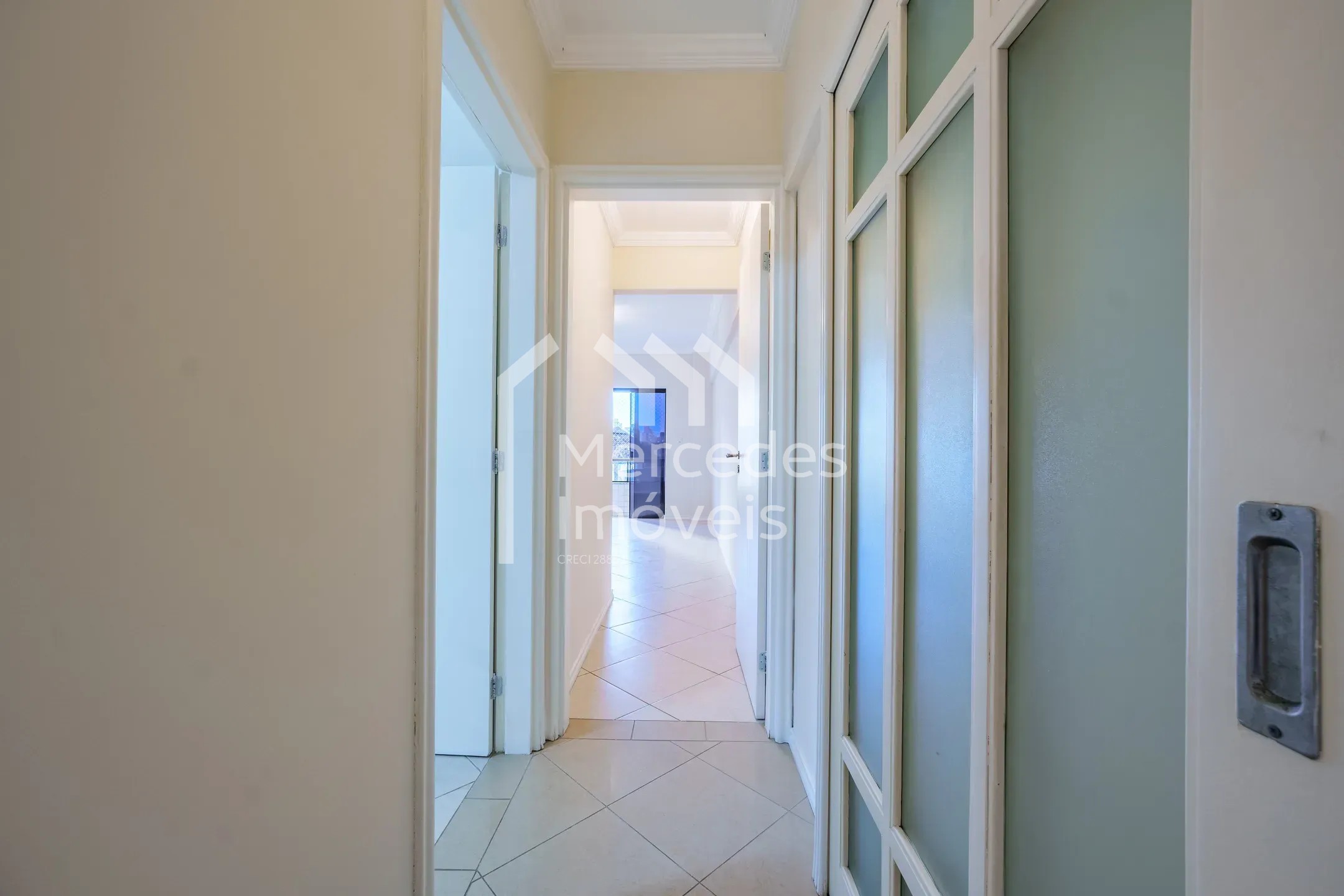 Foto 31 de Apartamento 3 suítes para alugar · Fazenda, Itajaí · SAINT MORITZ