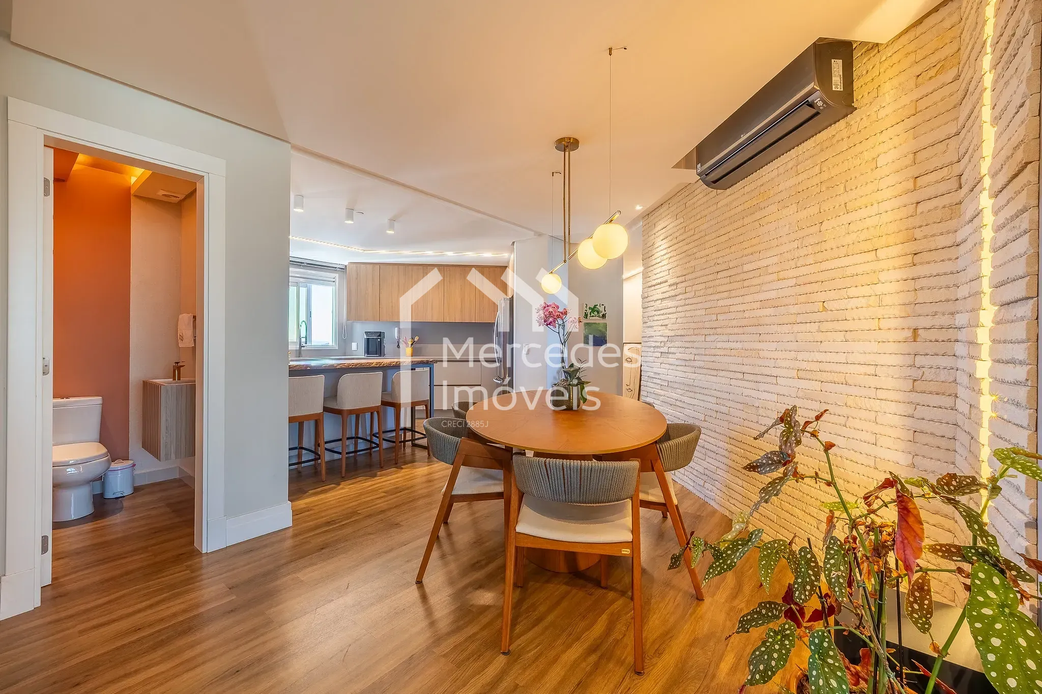 Foto 10 de Apartamento à venda, Pioneiros, Balneário Camboriú, SC
