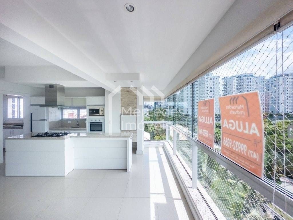 Foto 2 de Apartamento 1 suíte + 1 dorm à venda · Praia Brava de Itajaí · Dubai