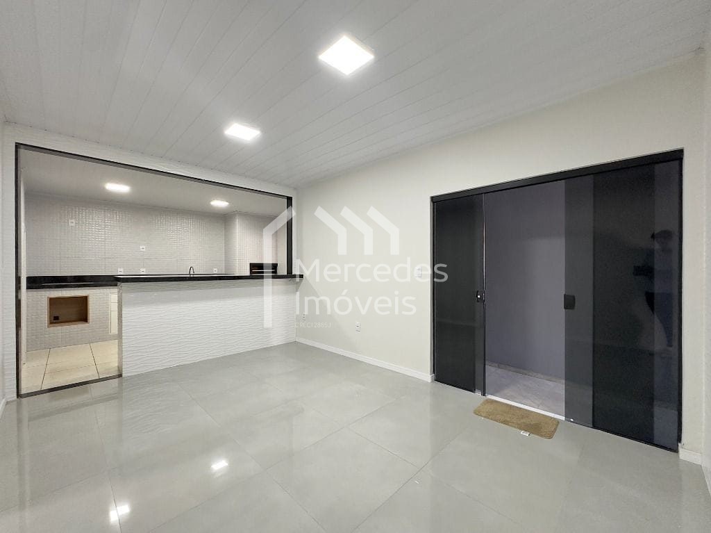 Foto 6 de Casa 1 suíte + 3 dorms à venda · Fazenda, Itajaí · 160 m²