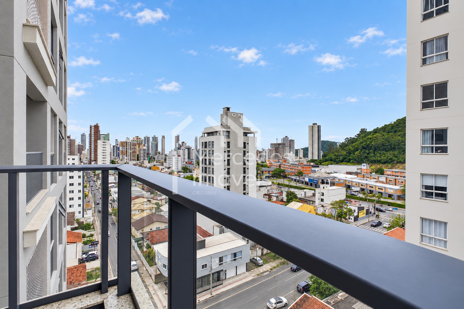 Foto 11 de Apartamento semimobiliado com 2 quartos sendo uma suíte para alugar no Centro, Itajaí