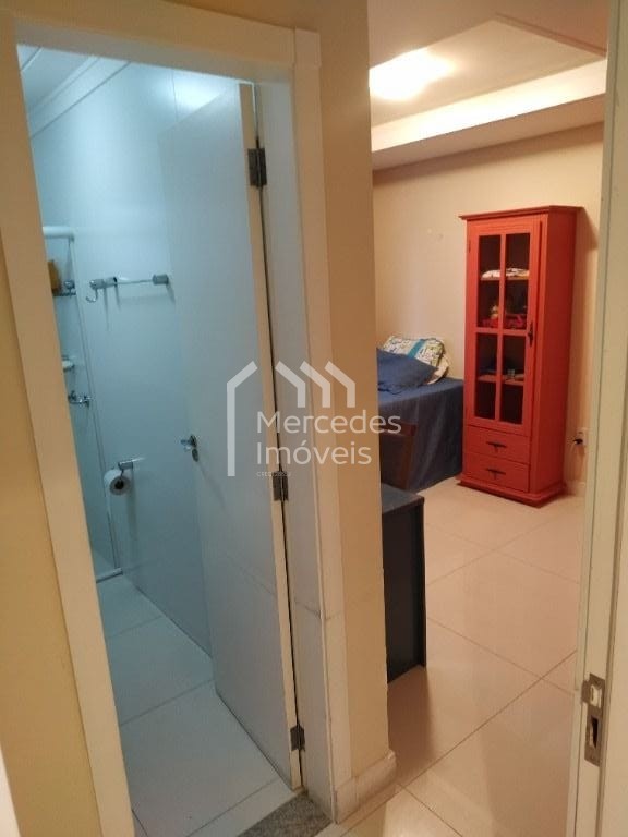 Foto 15 de Apartamento 4 suítes à venda · Centro, Balneário Camboriú