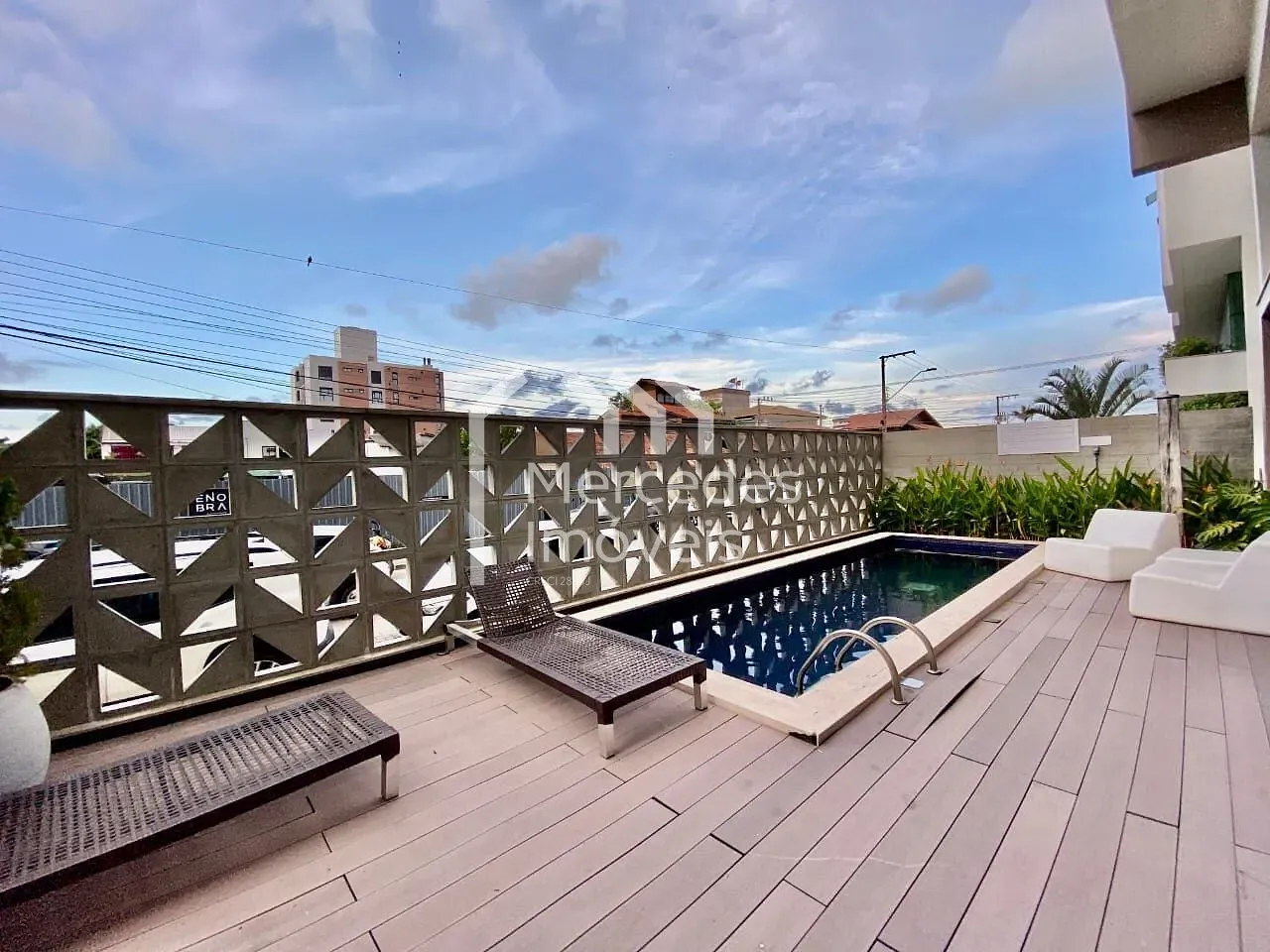 Foto 5 de Apartamento mobiliado com 3 suítes à venda, Praia Brava de Itajaí, Itajaí, SC