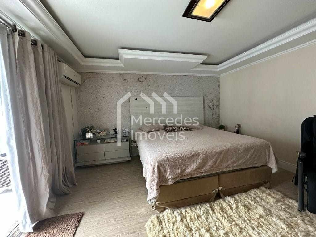 Foto 39 de Casa 1 suíte + 2 dorms à venda · São João, Itajaí · 300 m²