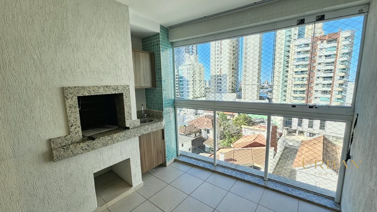 Foto 1 de Apartamento no Centro - 1s+2q e 2 vagas