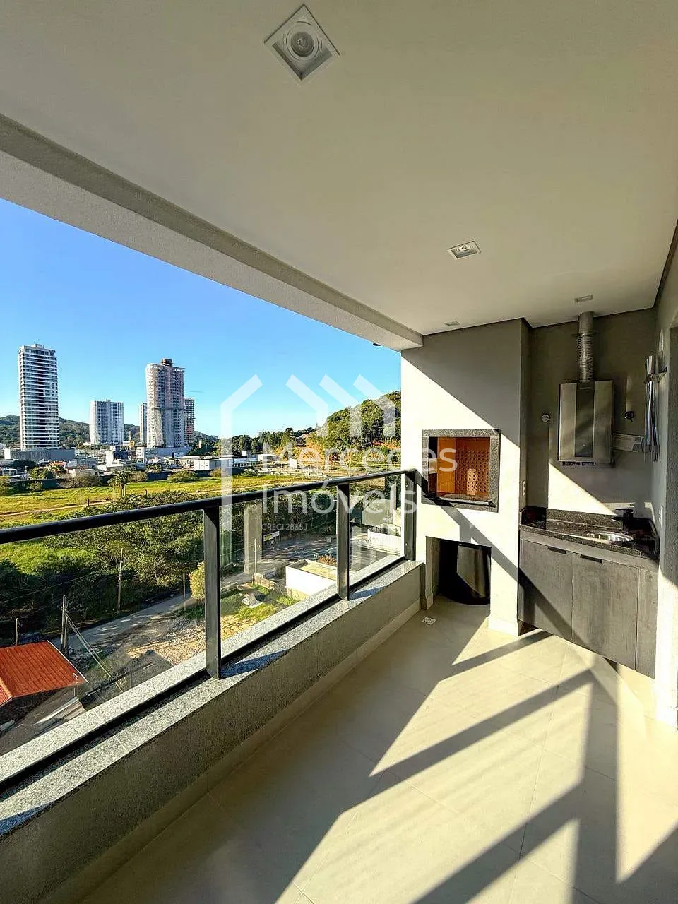 Foto 2 de Apartamento com 2 suítes à venda, 84m² - Praia Brava de Itajaí, Itajaí, SC