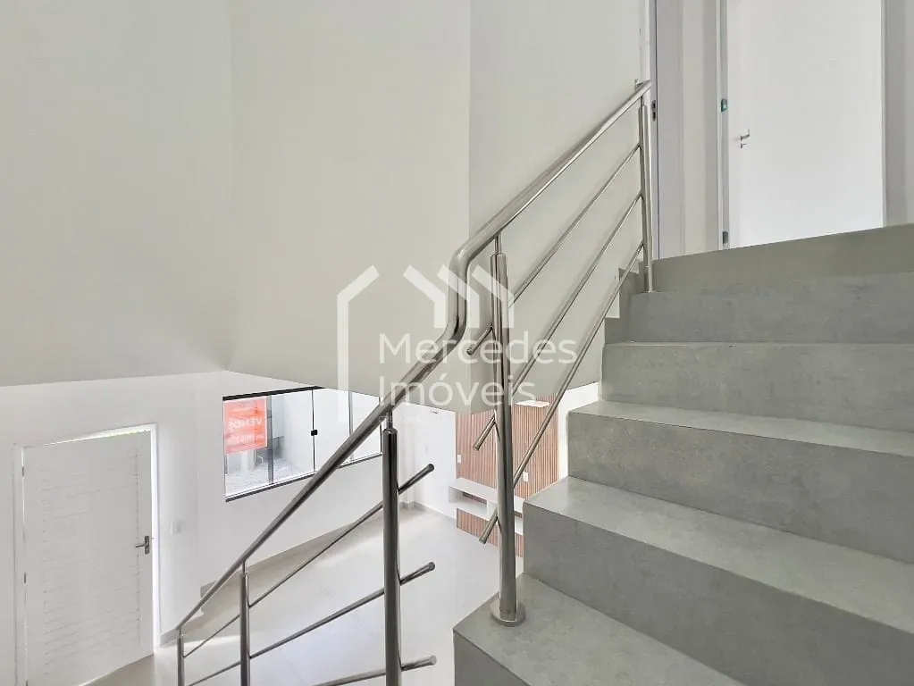 Foto 13 de Sobrado semimobiliado, 2 suítes à venda, 80 m² por R$ 520.000 - Espinheiros - Itajaí/SC