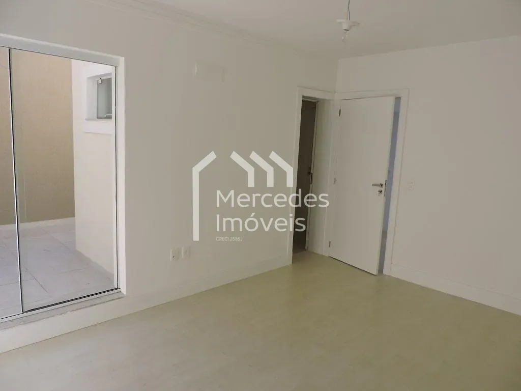 Foto 20 de Sobrado com 3 suítes à venda, 176 m² - Praia dos Amores - Balneário Camboriú/SC