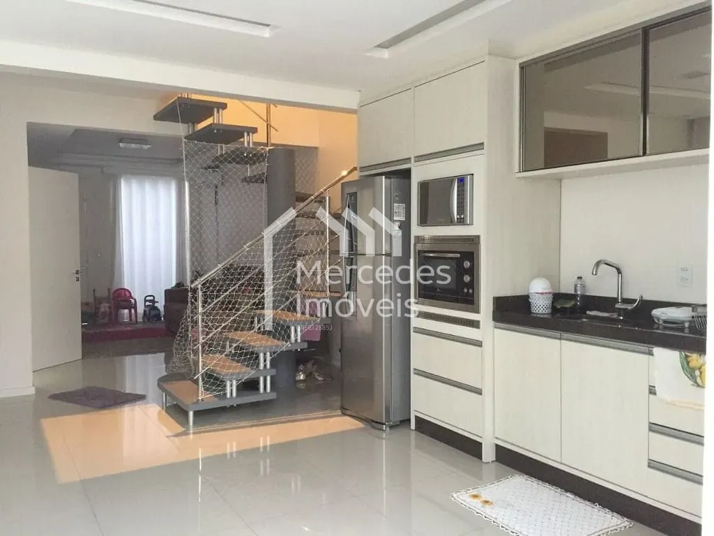 Foto 2 de Casa semimobiliada, 2 suites + 1 dormitório, 148 m² - Dom Bosco - Itajaí/SC