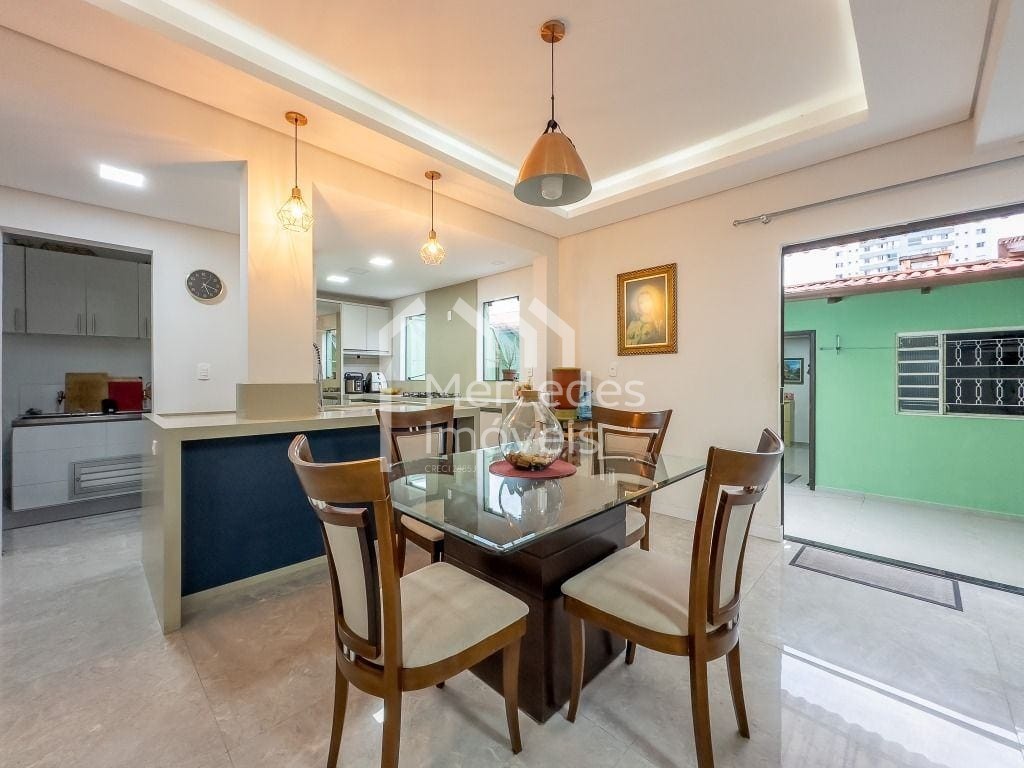 Foto 4 de Casa 4 suítes à venda · Fazenda, Itajaí