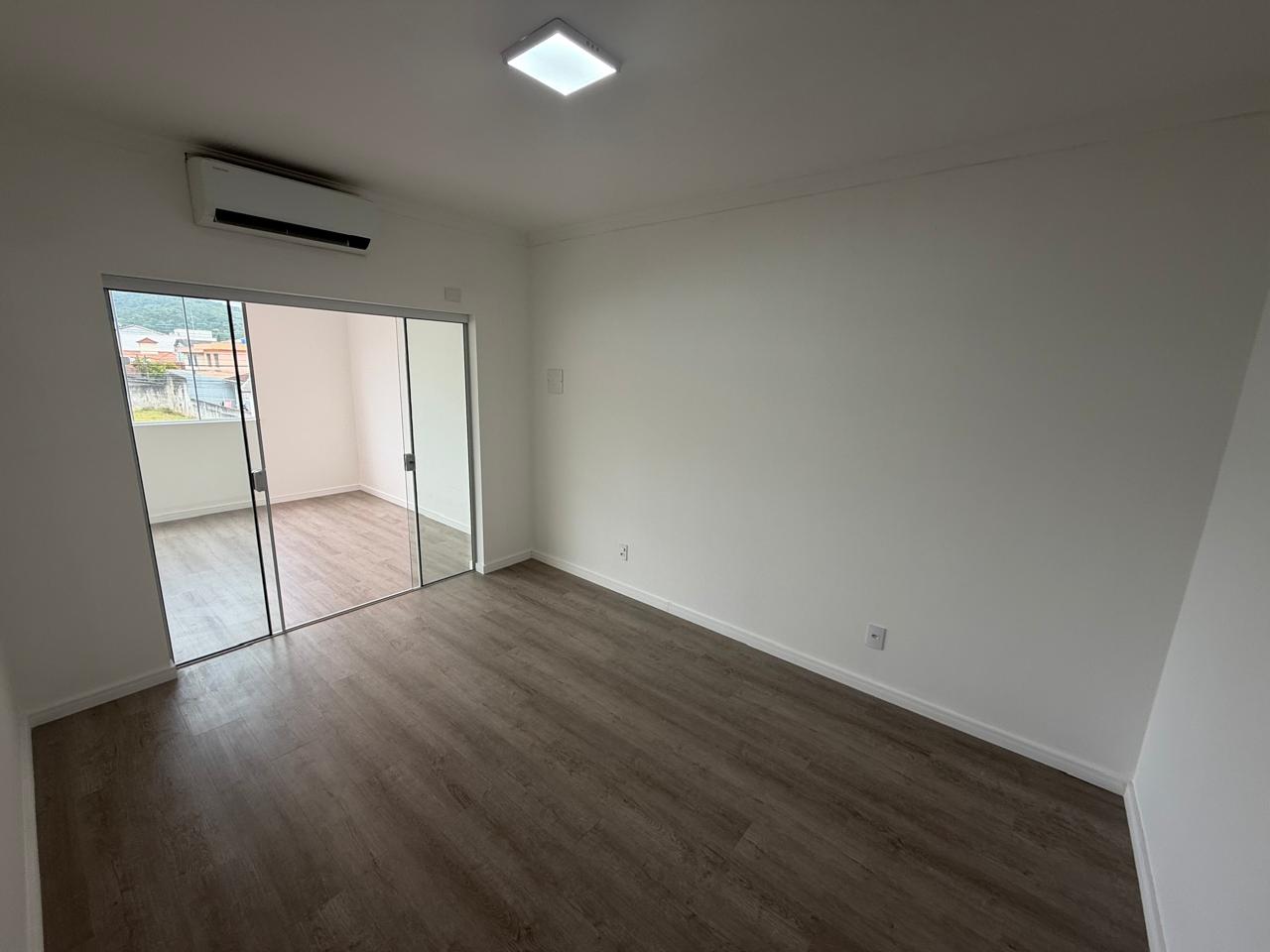 Foto 8 de Casa com Sala Comercial