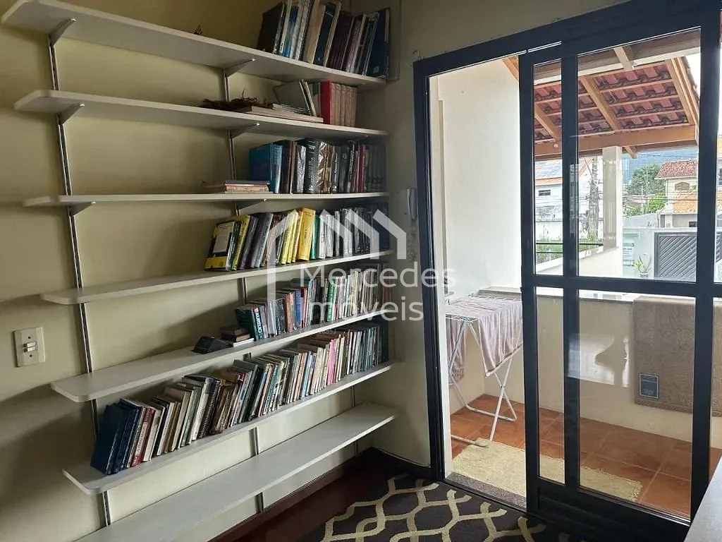 Foto 20 de Casa mobiliada com 1 suíte + 2 dormitórios à venda, 400 m² - São Judas - Itajaí/SC