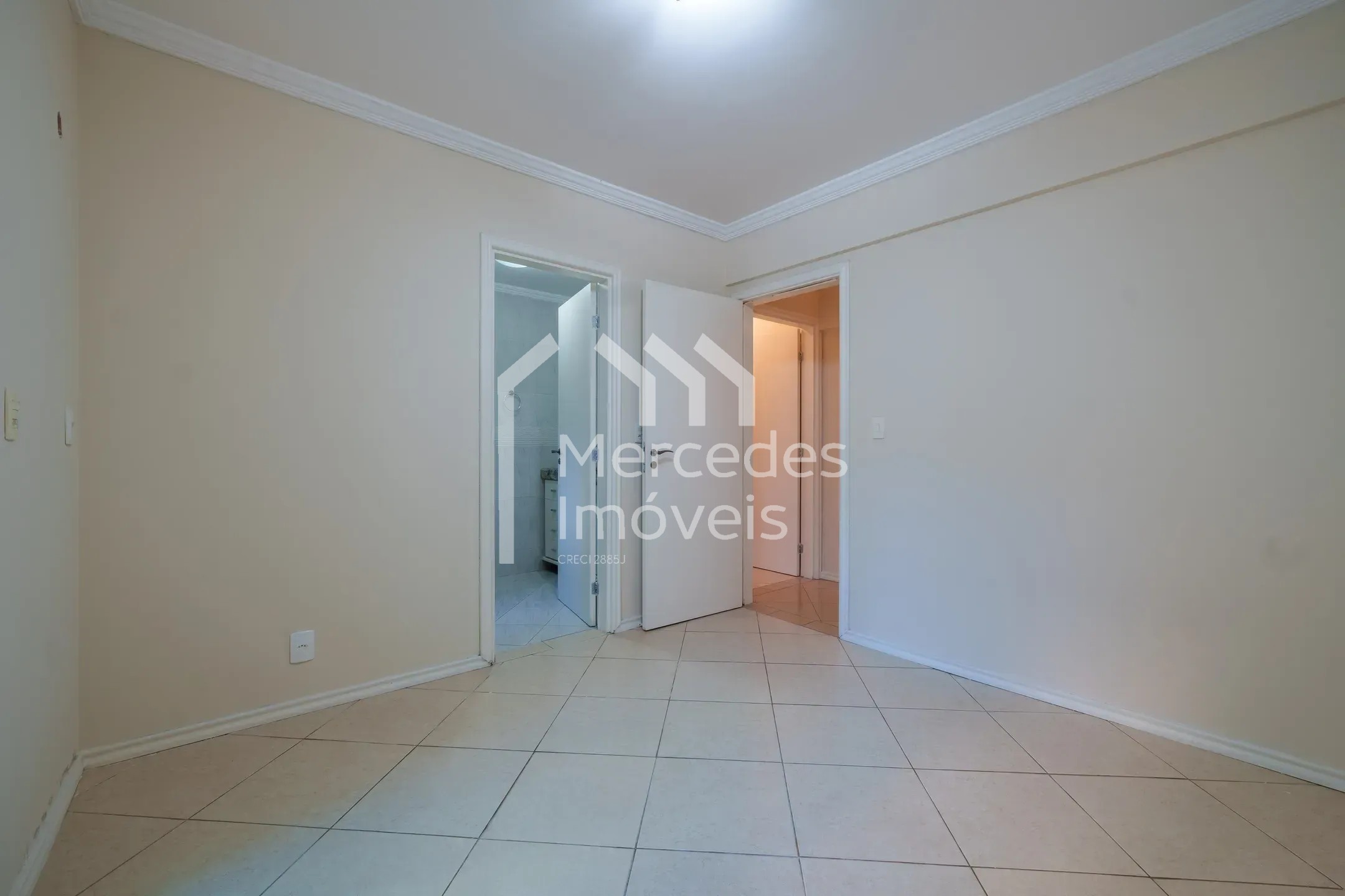 Foto 16 de Apartamento 3 suítes para alugar · Fazenda, Itajaí · SAINT MORITZ