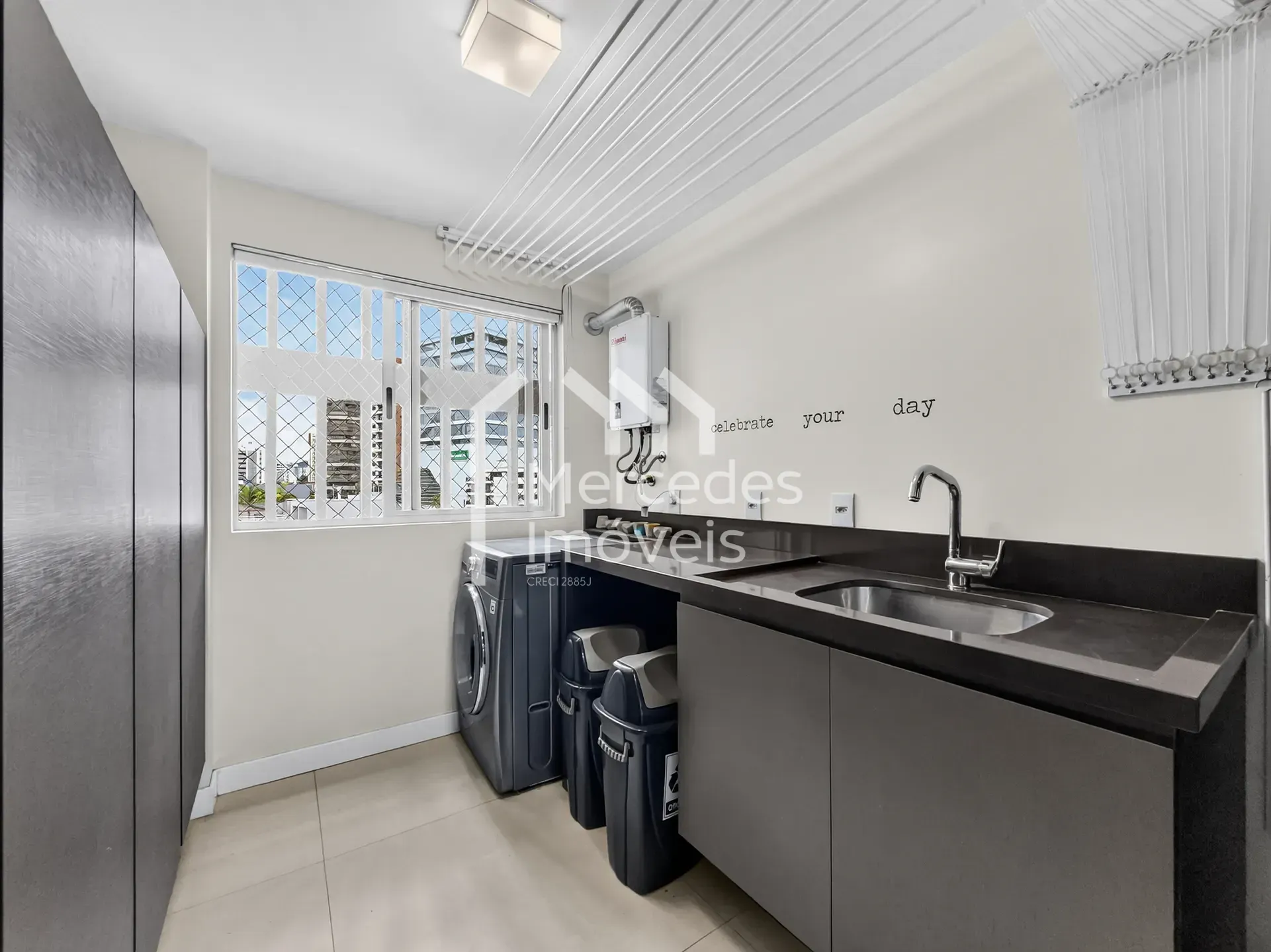 Foto 8 de Apartamento mobiliado , 1 suite + 2 dormitórios à venda, Centro, Itajaí, SC