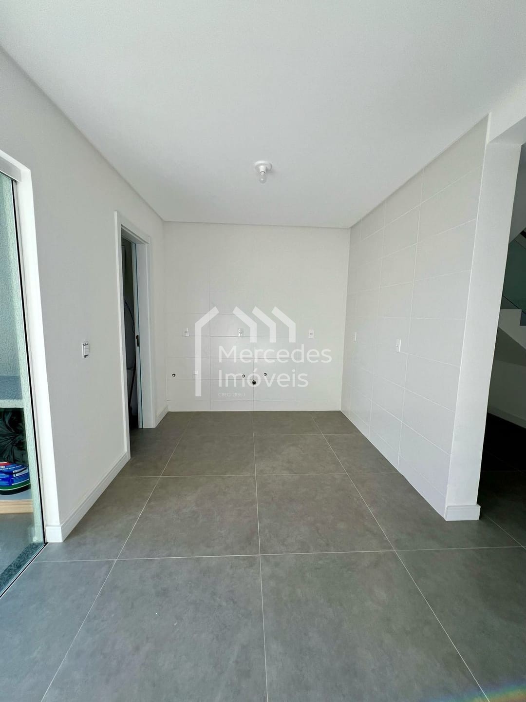 Foto 15 de Sobrado 1 suíte + 2 dorms à venda · Espinheiros, Itajaí · 109 m² · SO0070
