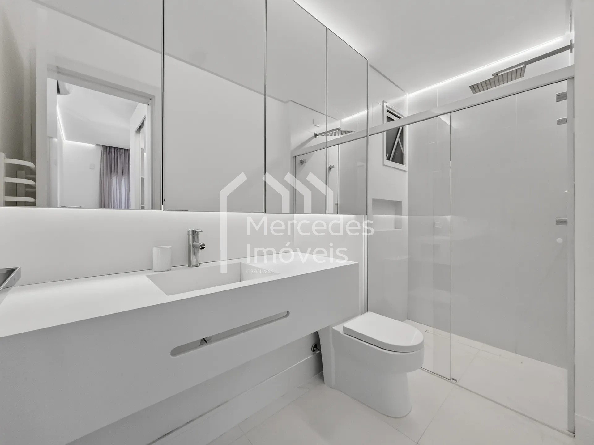Foto 50 de Apartamento 2 suítes para alugar · Praia Brava de Itajaí