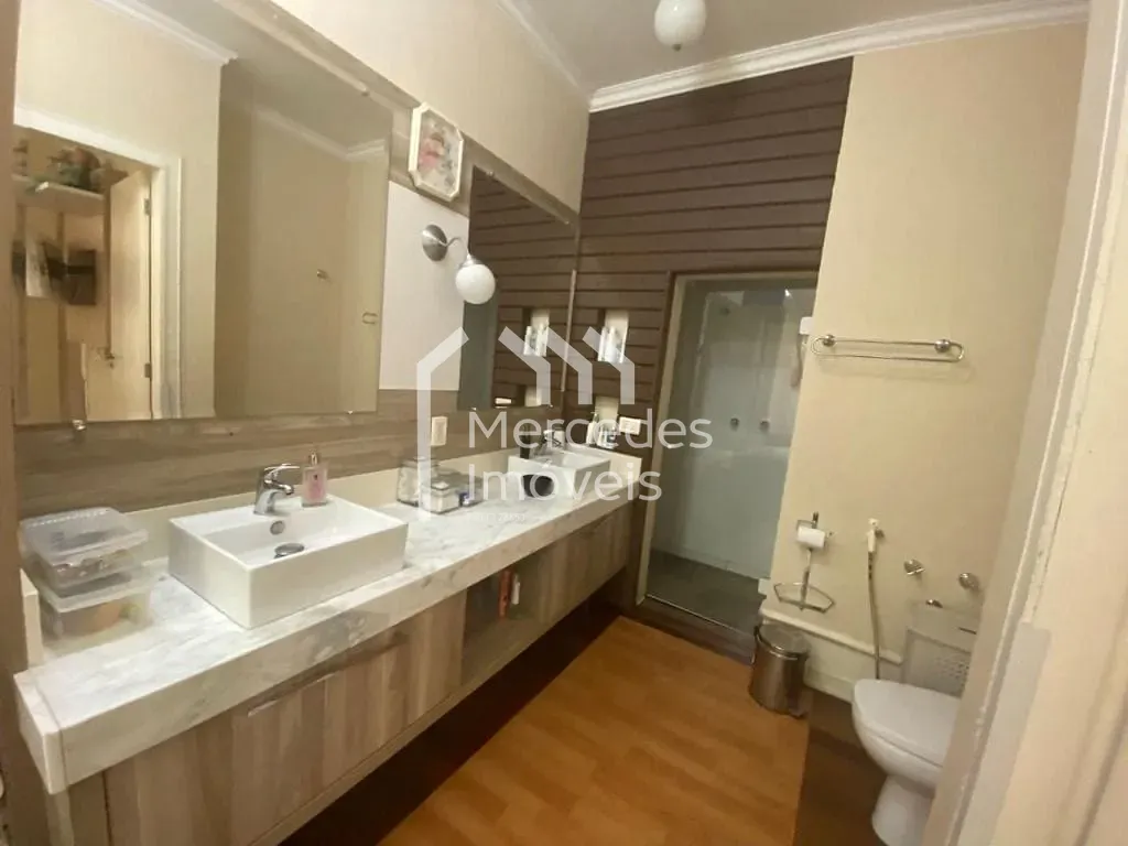 Foto 9 de Casa semimobiliada / 3 suítes, 336 m² à venda por R$ 2.800.000,00 - Fazenda - Itajaí/SC