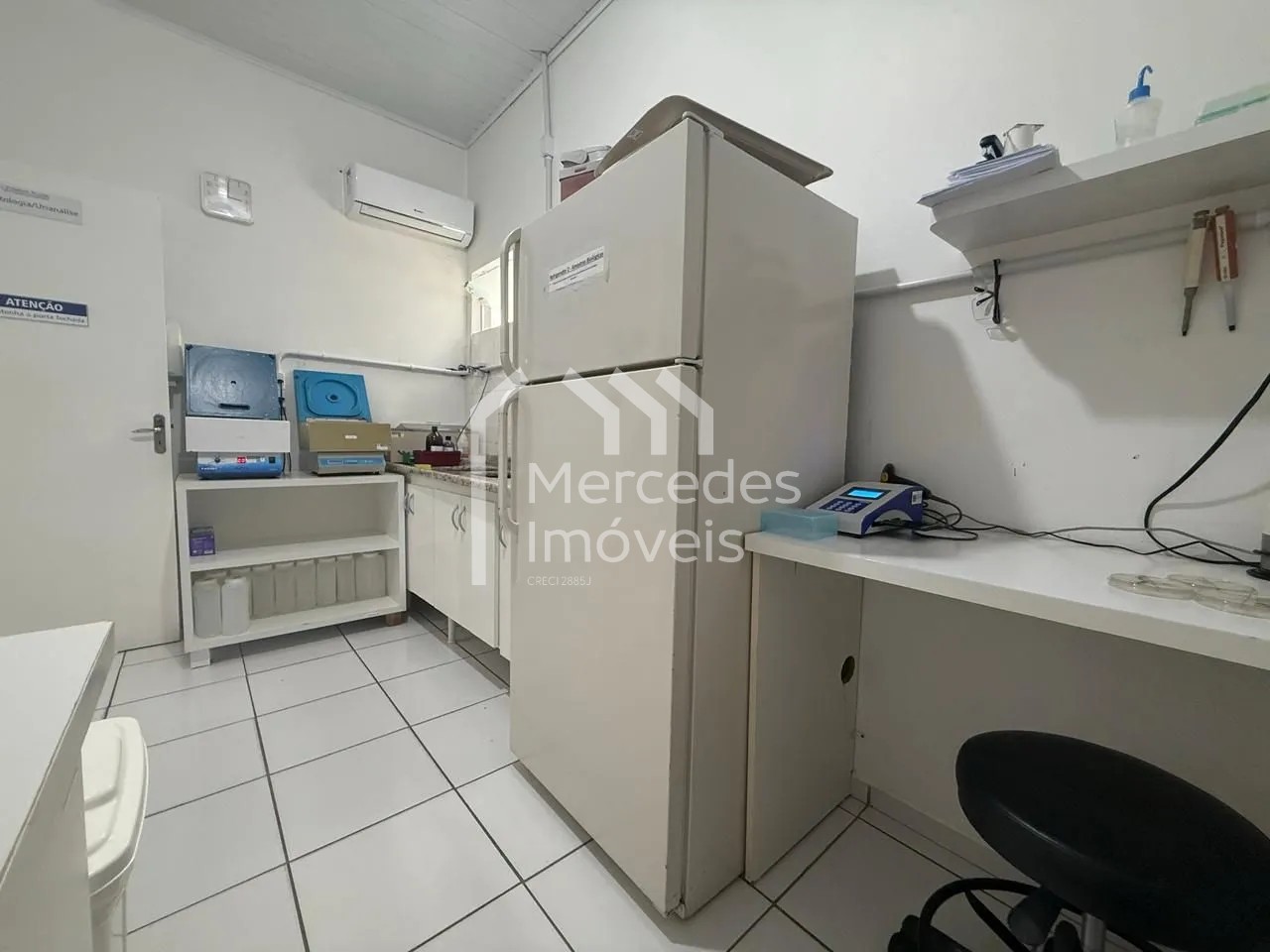 Foto 40 de Casa para alugar · Centro, Itajaí · 200 m²