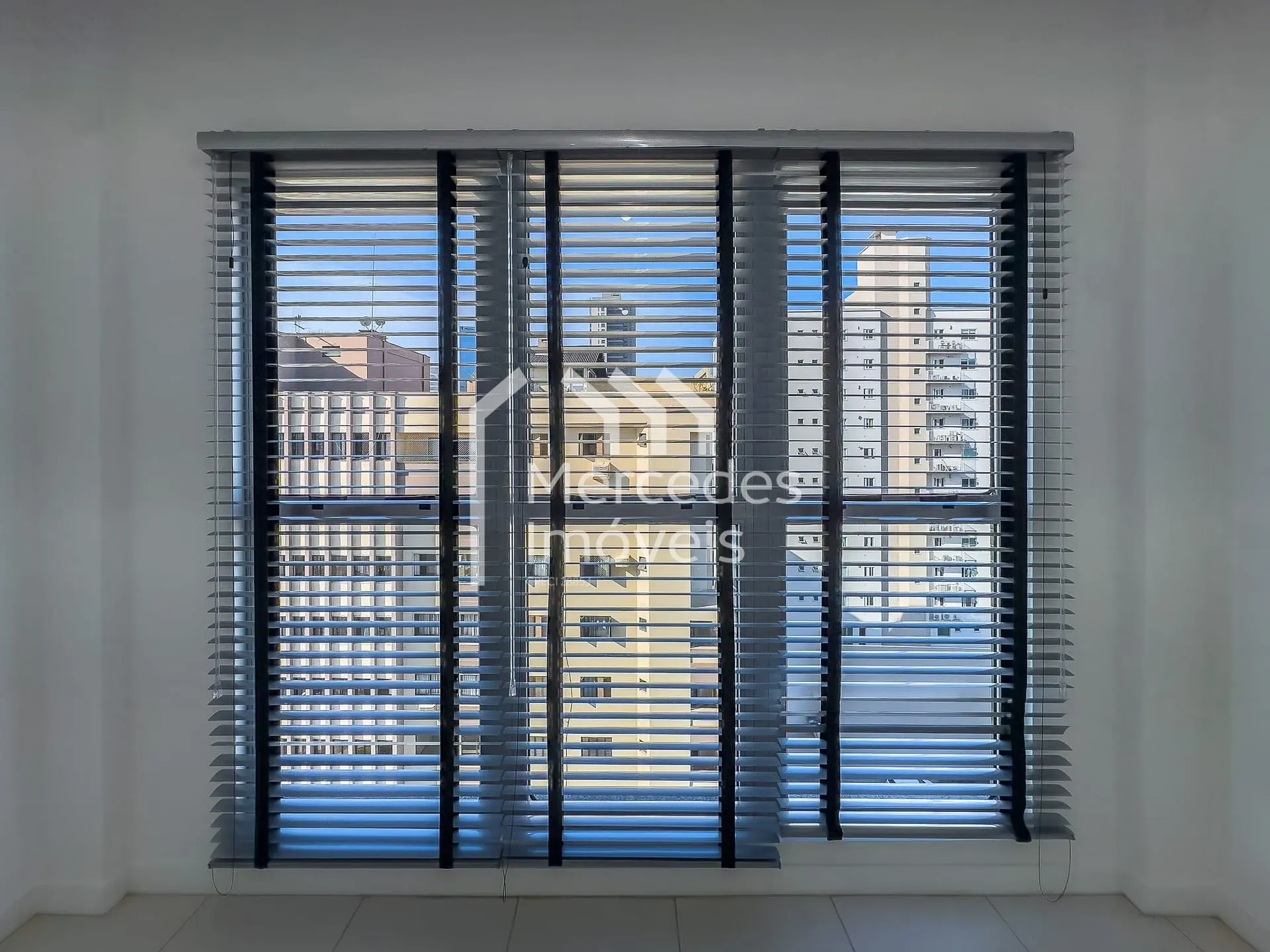 Foto 2 de Sala para alugar, 37 m² por R$ 2.500,00/mês - Centro - Itajaí/SC