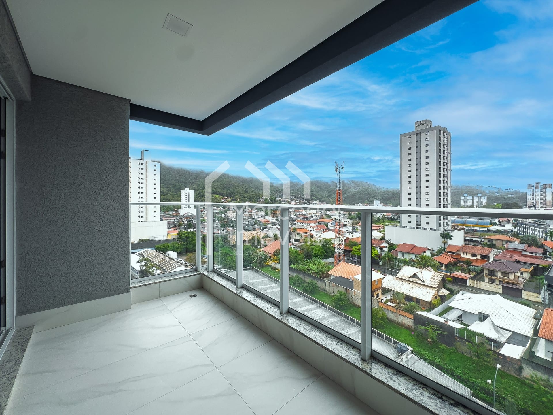 Foto 2 de Apartamento 1 suíte + 2 dorms à venda · Fazenda, Itajaí · LAQUAMARINE · 89 m² · AP1700