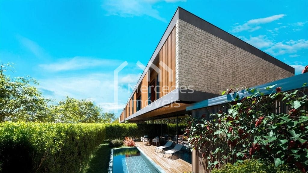 Foto 1 de Casa 4 suítes à venda · Itapema, Balneário Camboriú