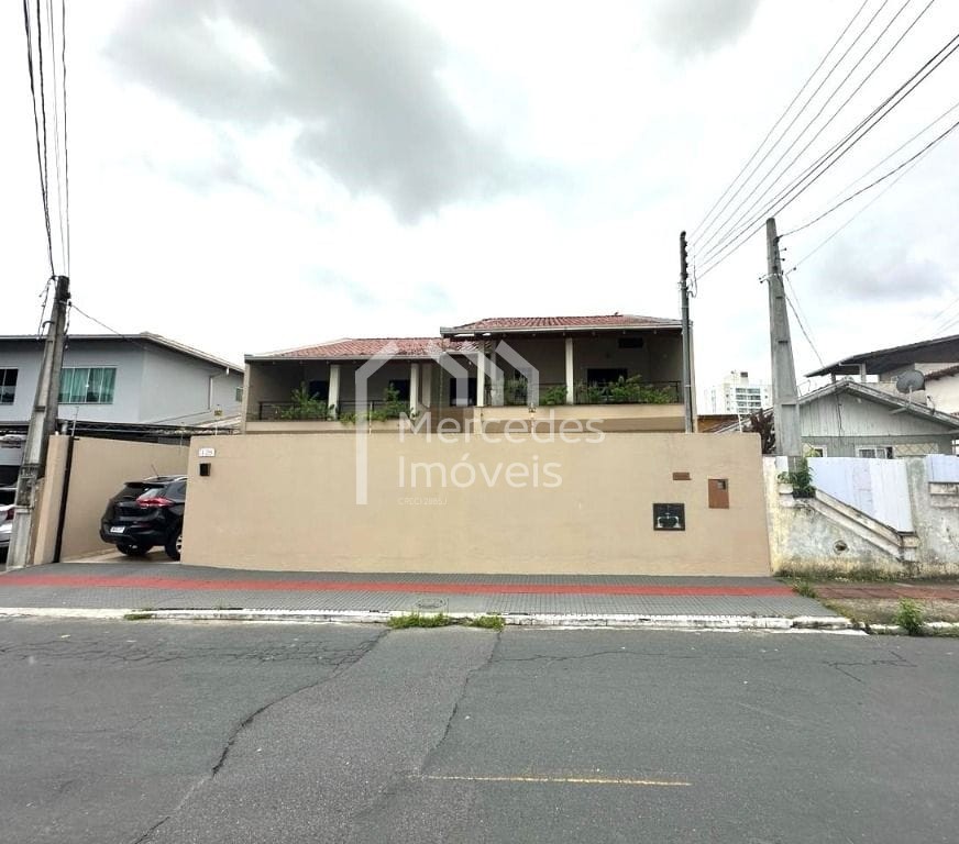 Foto 27 de Casa 1 suíte + 2 dorms à venda · São Judas, Itajaí · 300 m² · CA0044