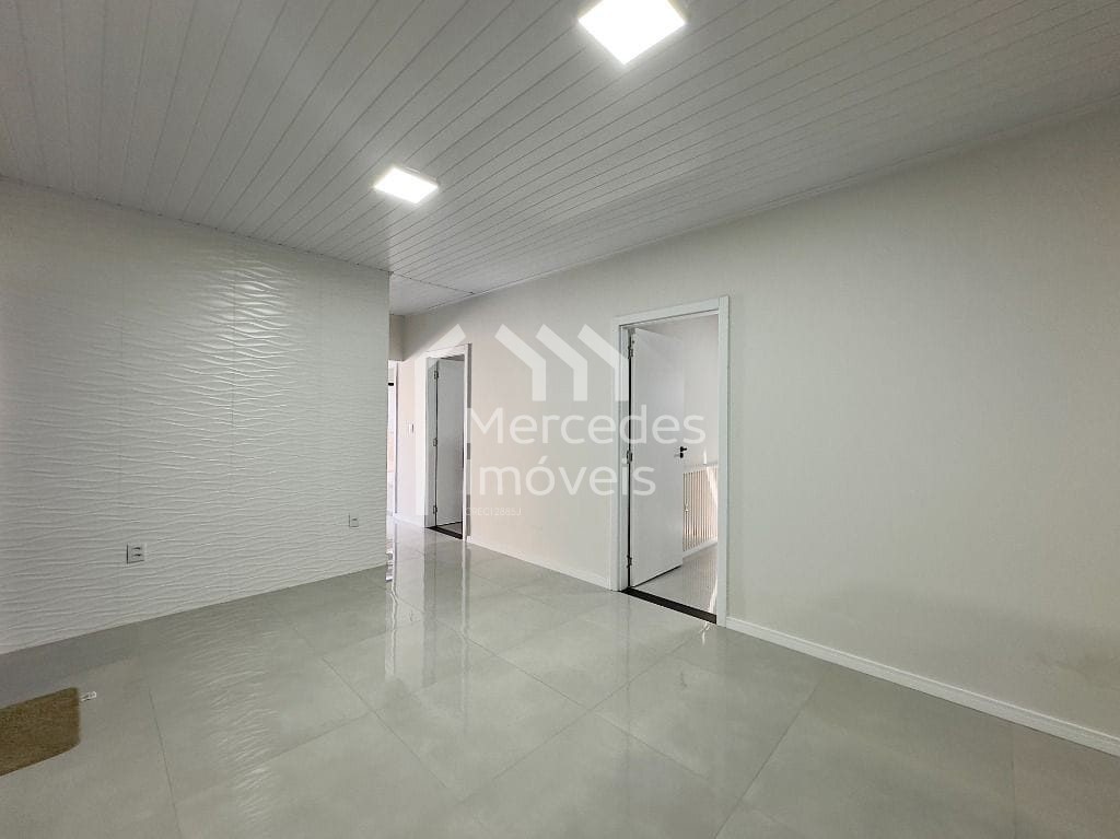Foto 11 de Casa 1 suíte + 3 dorms à venda · Fazenda, Itajaí · 160 m²