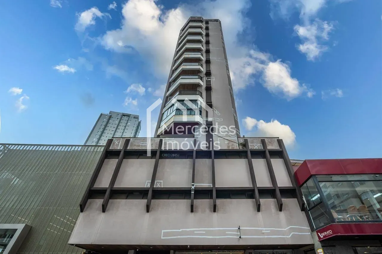 Foto 1 de Apartamento com 1 suíte + 2 dormitórios à venda, com 85m² - Centro, Itajaí, SC