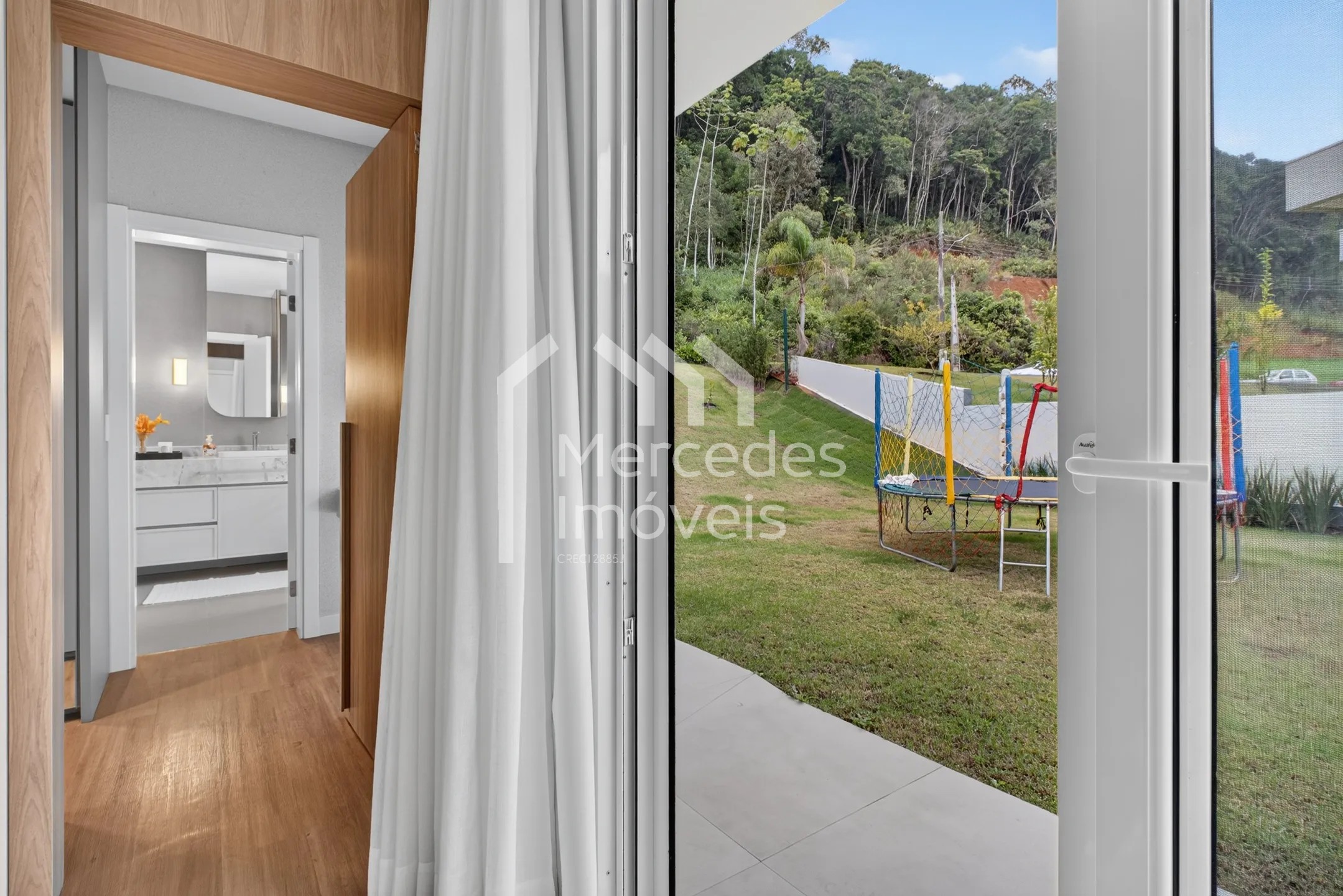 Foto 28 de Casa 3 suítes à venda · Ariribá, Balneário Camboriú