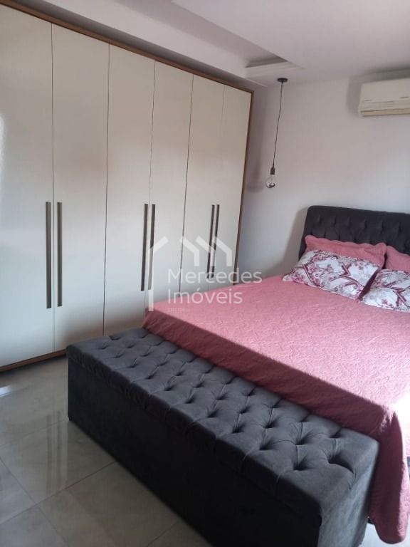 Foto 20 de Casa 1 suíte + 2 dorms à venda · São João, Itajaí · 200 m²