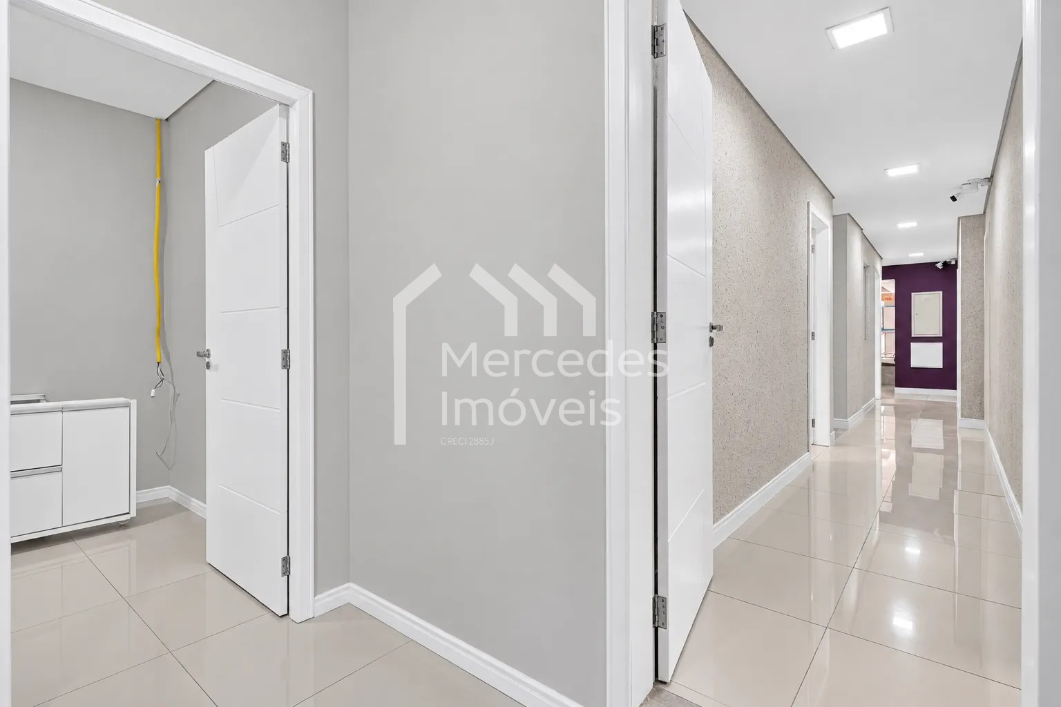 Foto 11 de Sala comercial para alugar · Centro, Itajaí · 122 m²