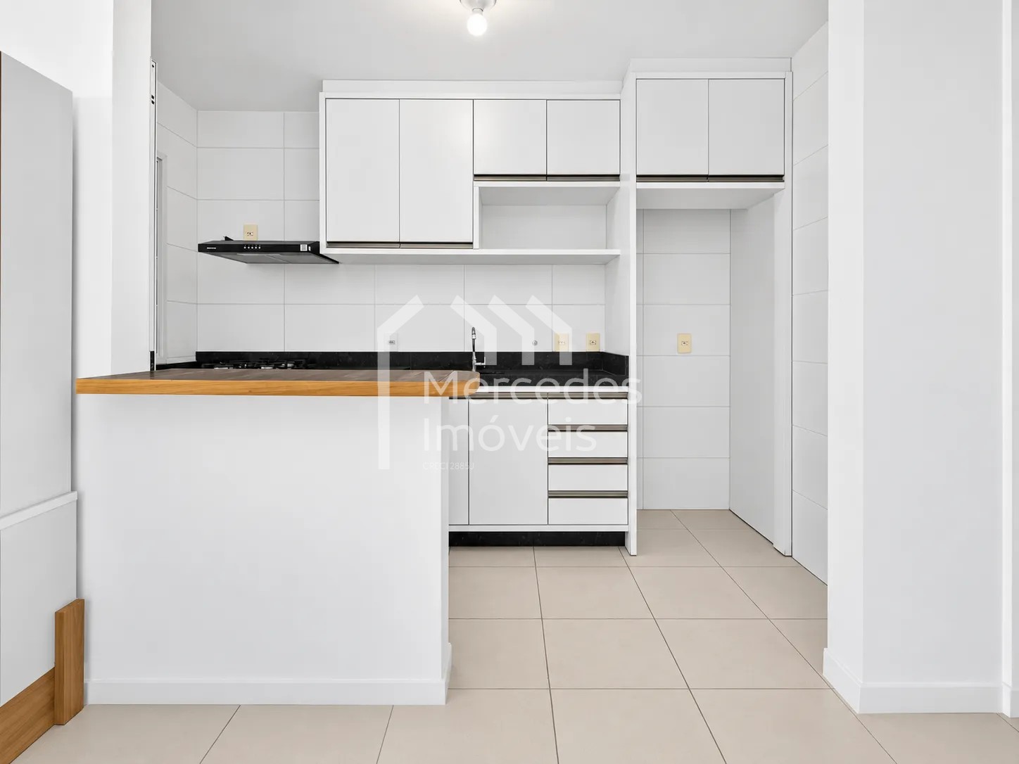 Foto 8 de Apartamento de 2 quartos sendo 1 suíte para locação, Fazenda, Itajaí, SC