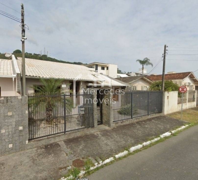 Foto 25 de Casa 1 suíte + 2 dorms à venda · Centro, Itajaí · 517 m²