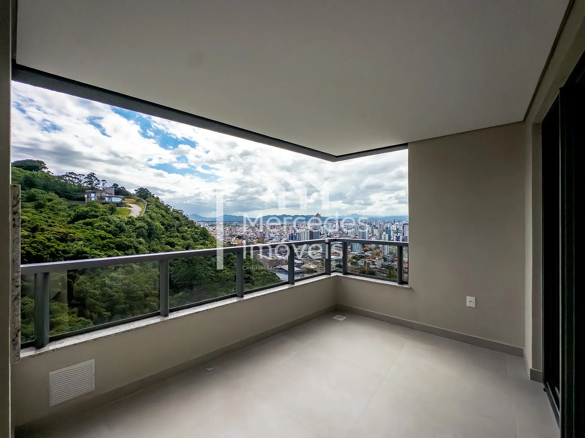 Foto 8 de Apartamento com 1 suíte + 2 dormitórios à venda, Centro, Itajaí, SC