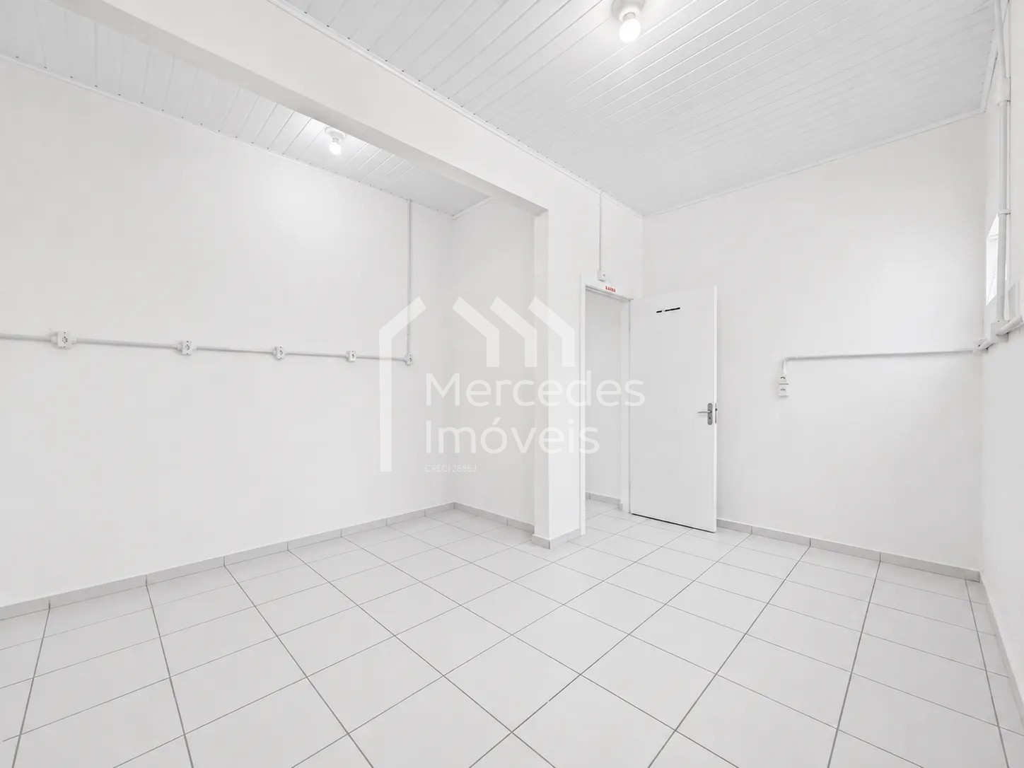 Foto 19 de Casa para alugar · Centro, Itajaí · 200 m²