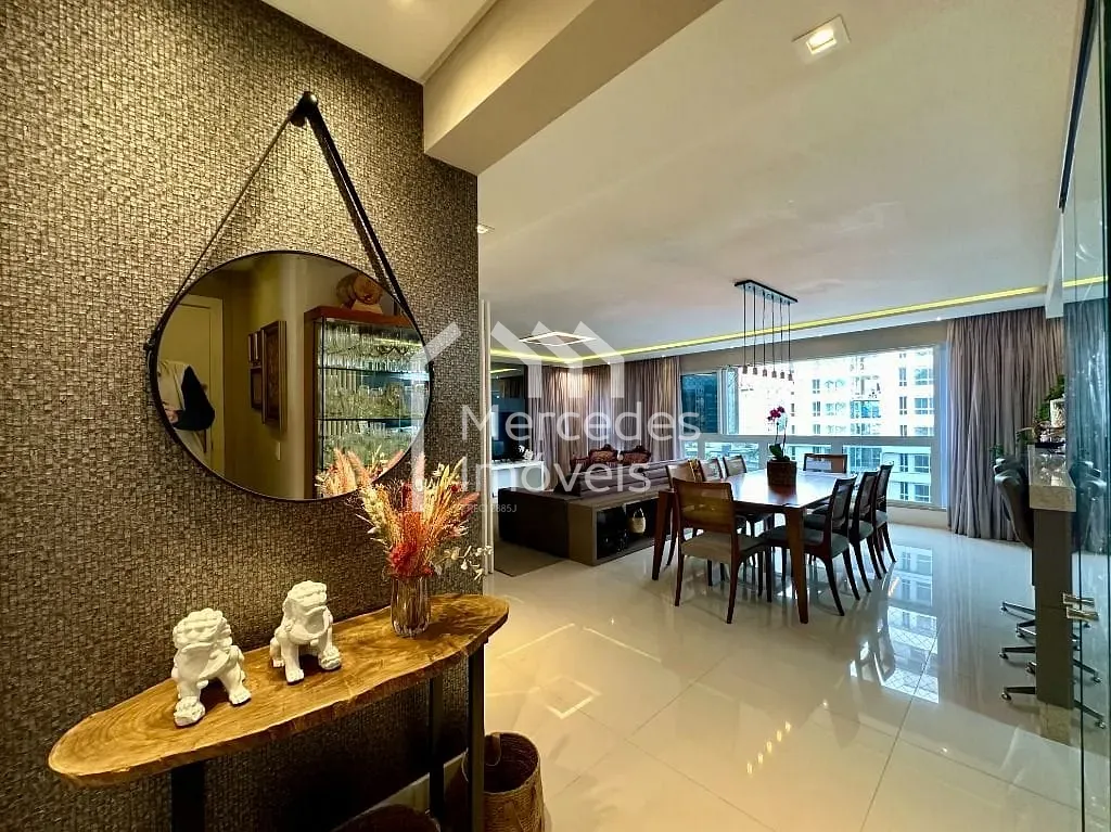 Foto 3 de Apartamento mobiliado com 1 suíte e 2 demi suites, à venda, 118 m² - Praia Brava - Itajaí/SC