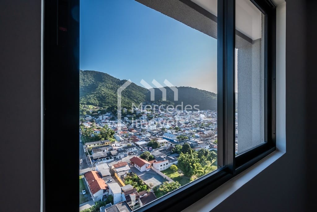 Foto 43 de Apartamento 2 suítes à venda · Fazenda, Itajaí · LAGO MORAINE · 73 m²