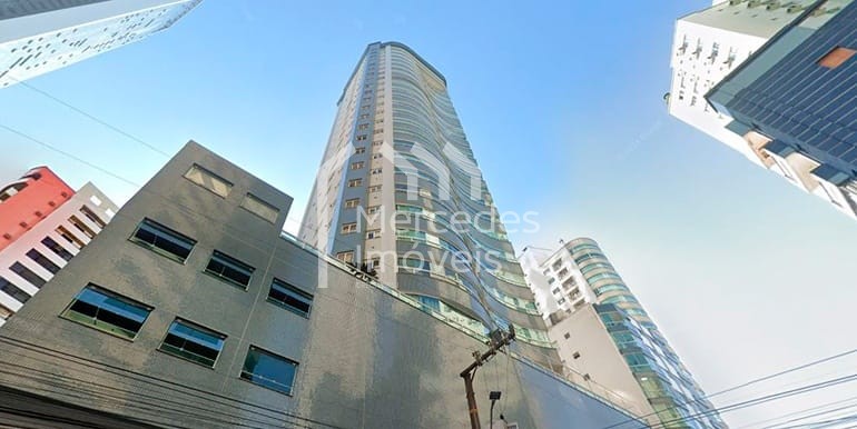 Foto 1 de Sala comercial à venda · Centro, Balneário Camboriú