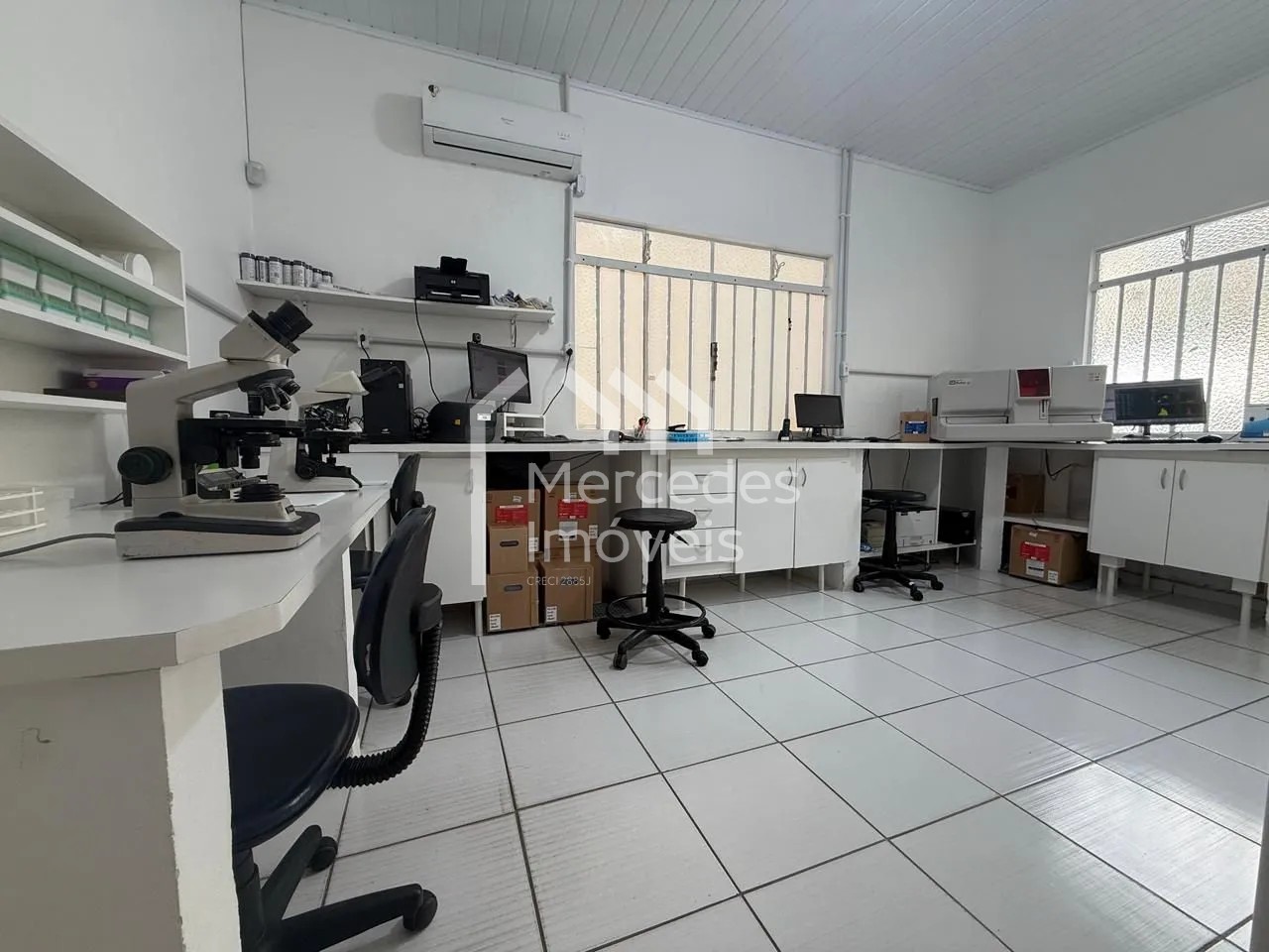 Foto 26 de Casa para alugar · Centro, Itajaí · 200 m²