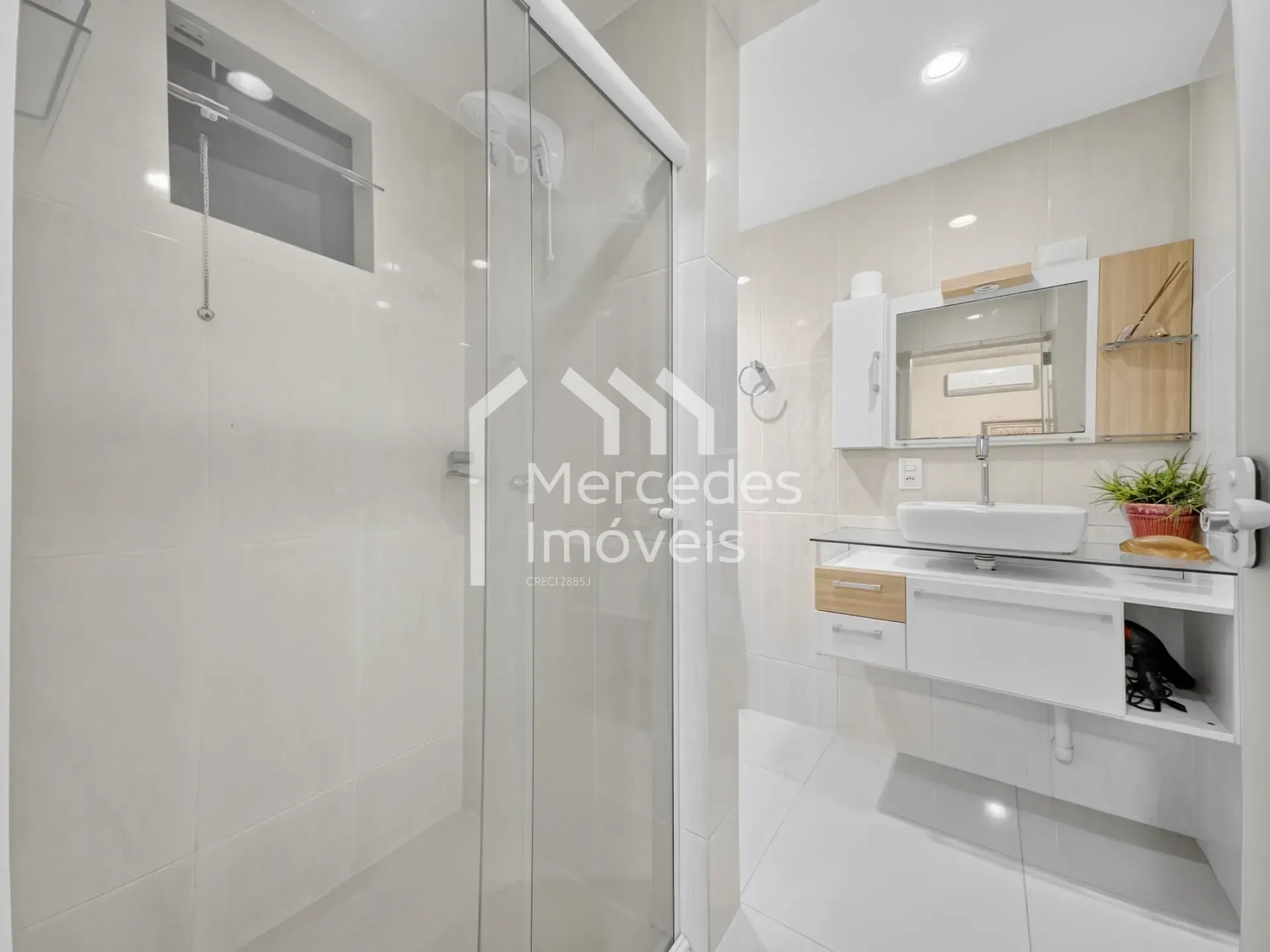 Foto 14 de Apartamento para locação, Centro, Balneário Camboriú, SC