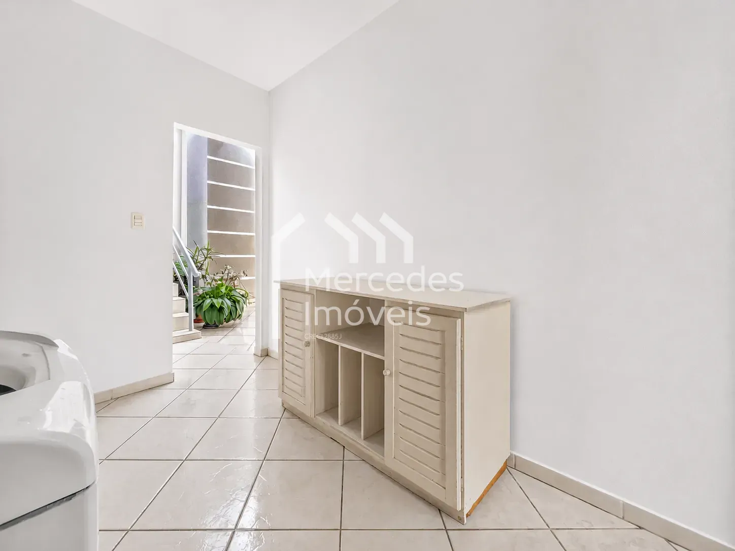 Foto 21 de Casa mobiliada para alugar com uma suíte mais 2 quartos, Bairro São João, Itajaí, SC R$7,300 + Taxas