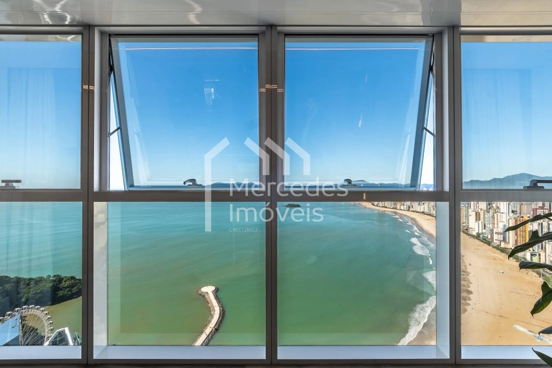 Foto 7 de Apartamento 3 suítes à venda · Pioneiros, Balneário Camboriú