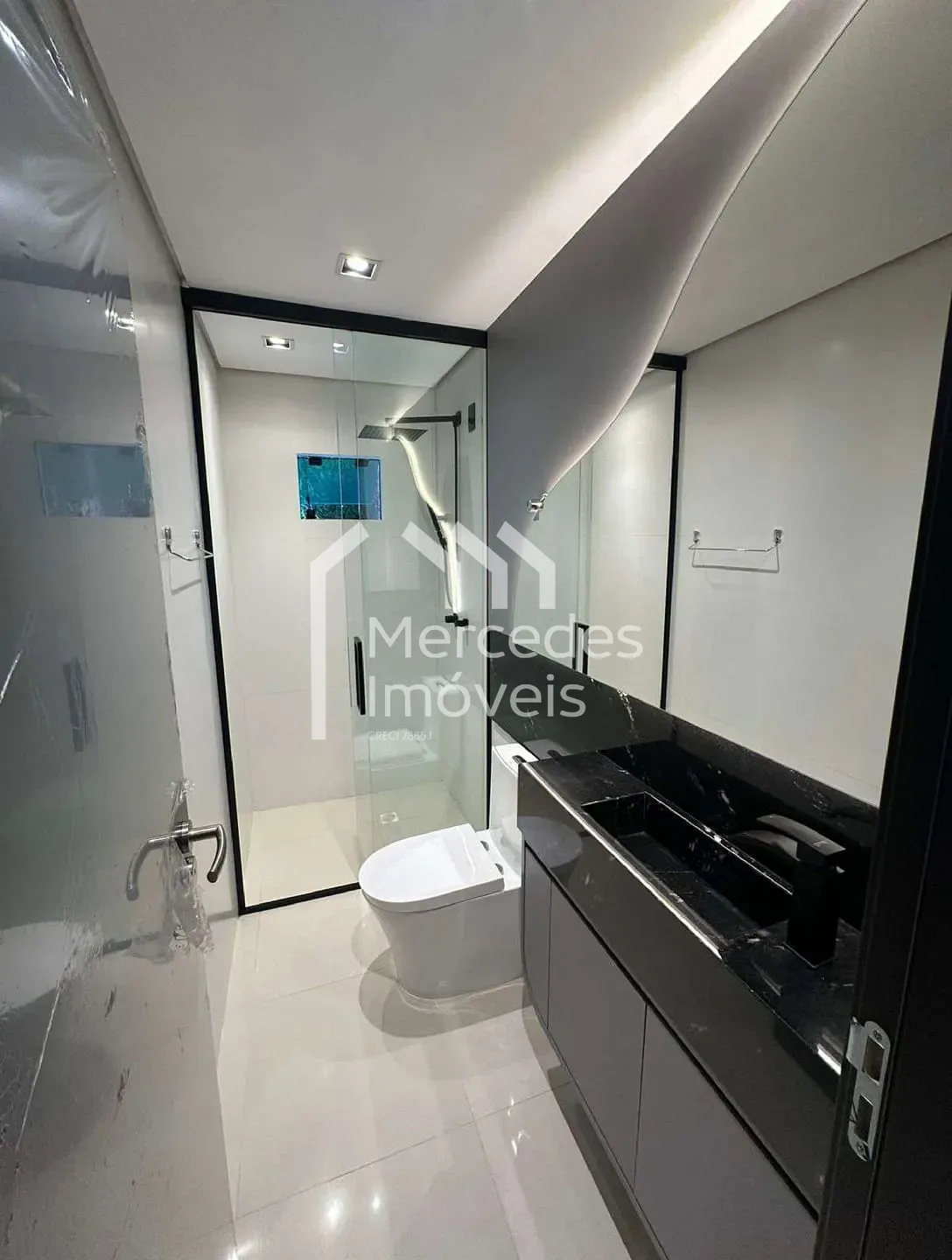 Foto 15 de Apartamento semimobiliado/ 3 suítes, Cabeçudas, Itajaí, SC