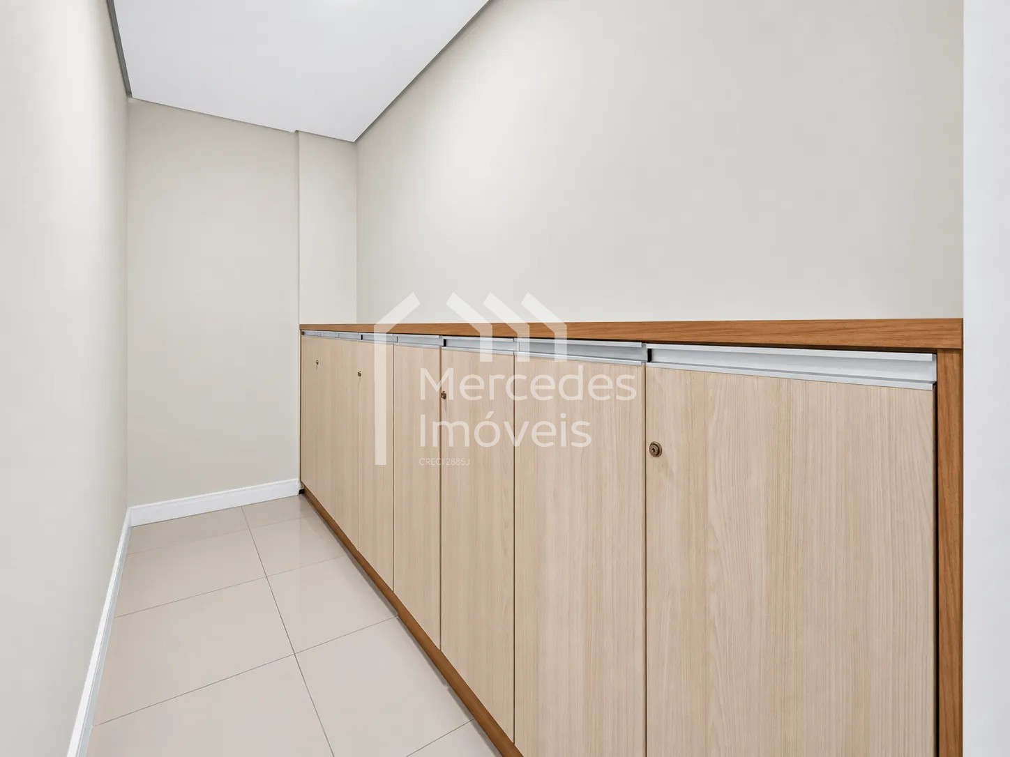 Foto 24 de Sala comercial para alugar · Centro, Itajaí · 122 m²