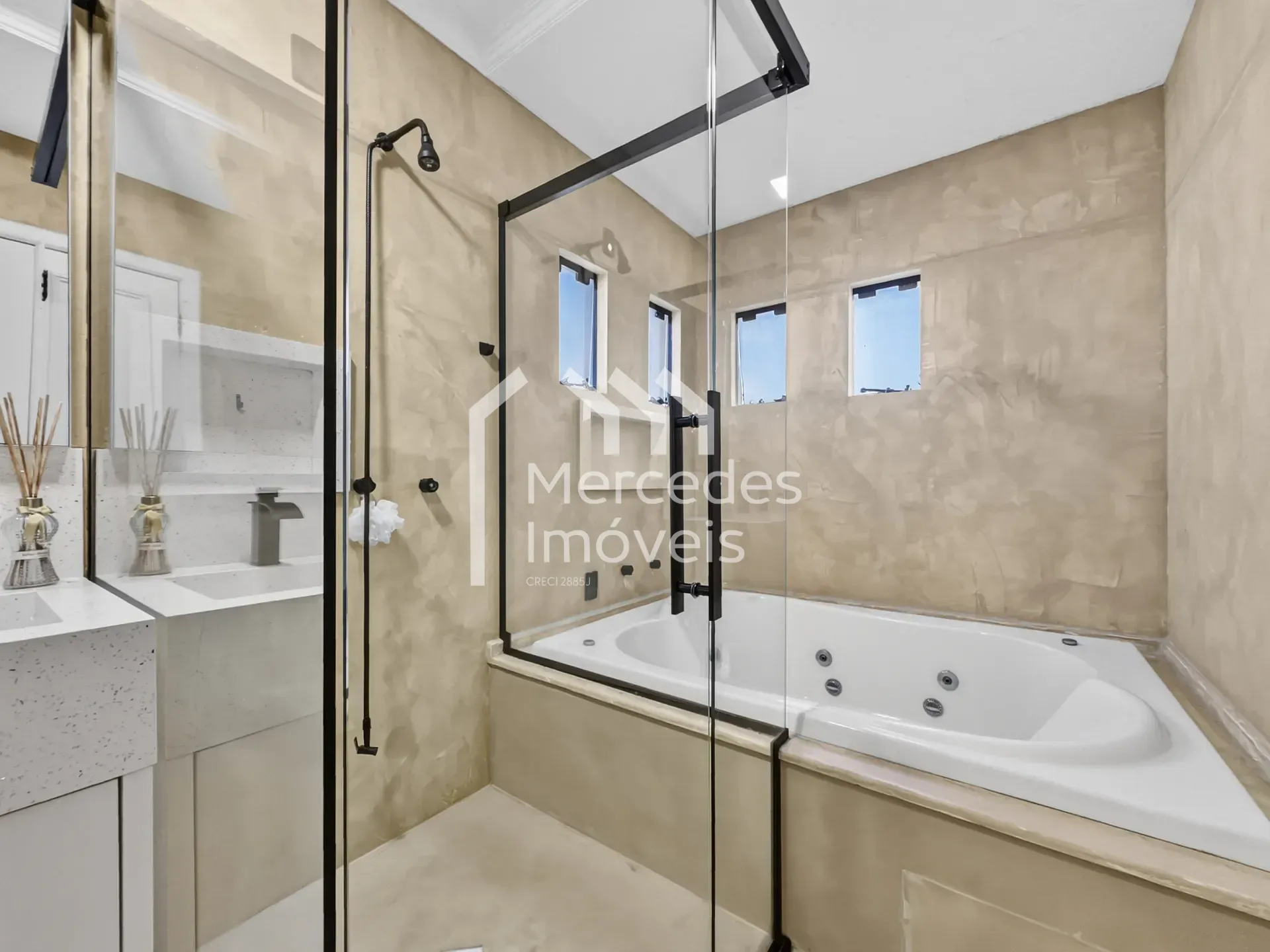 Foto 45 de Casa com 3 suítes + 1 dormitório à venda, 350 m² - Ariribá - Balneário Camboriú/SC
