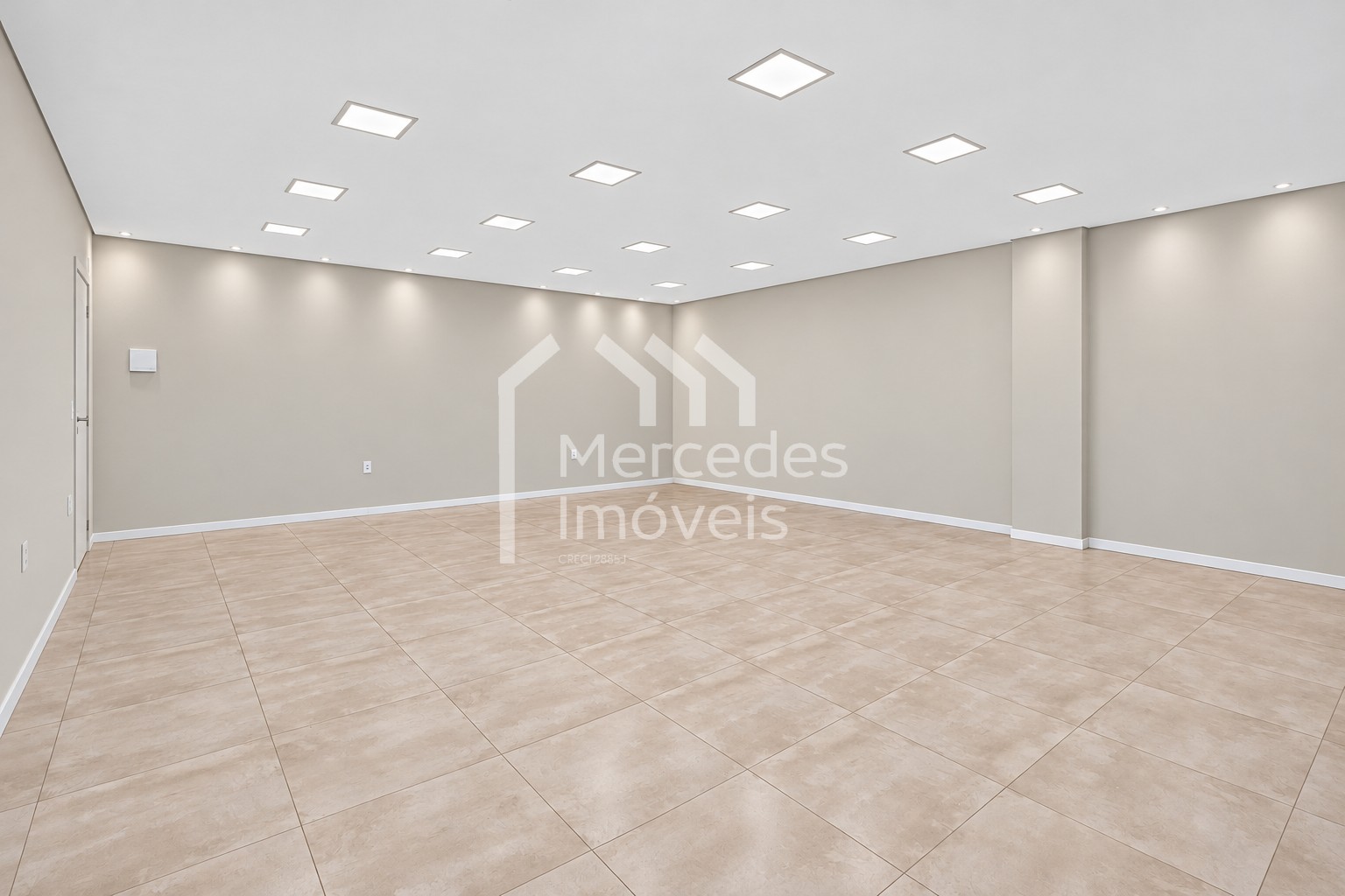 Foto 7 de Sala comercial de 50 m² para alugar no Centro, Itajaí