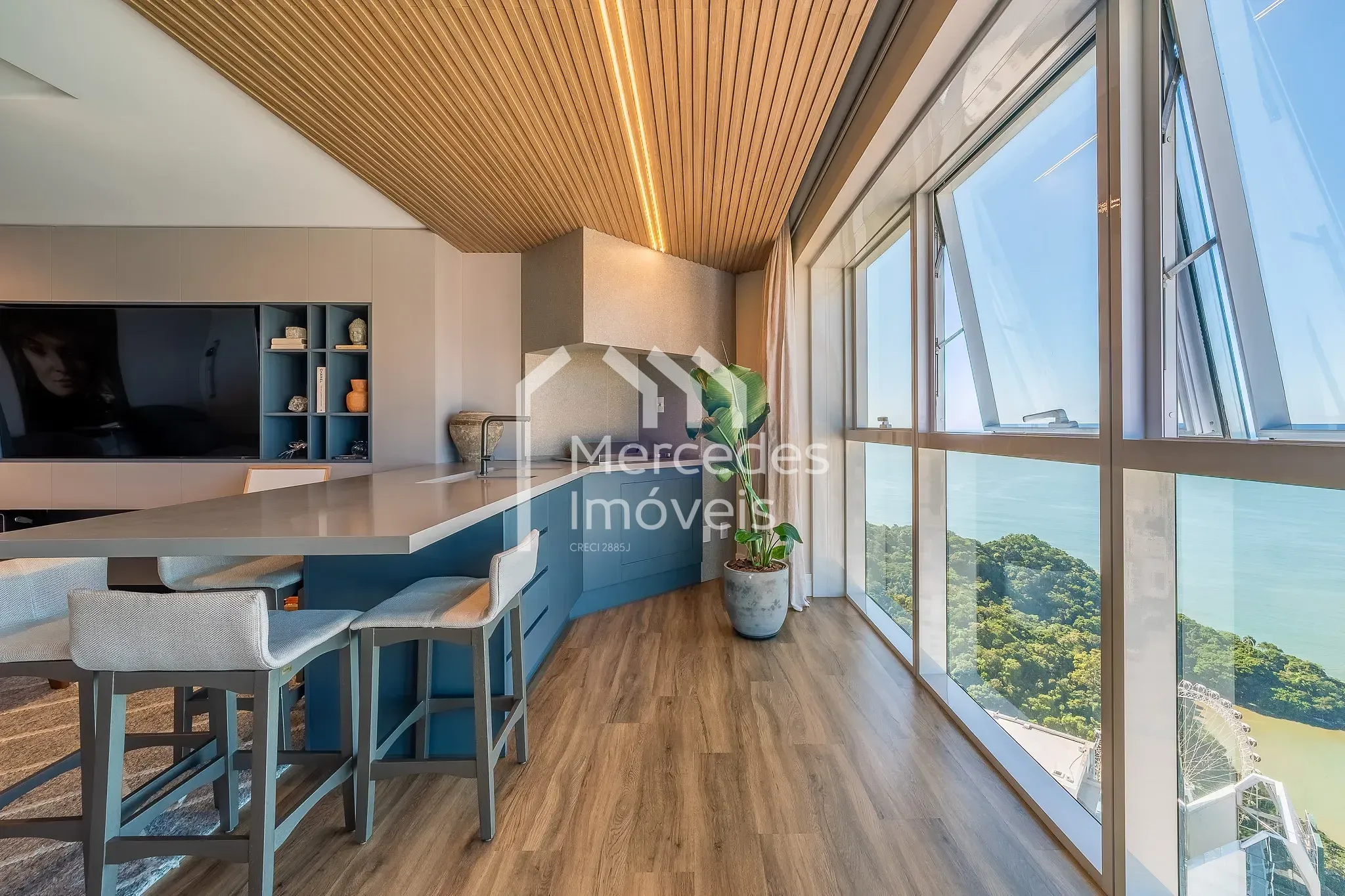 Foto 6 de Apartamento à venda, Pioneiros, Balneário Camboriú, SC