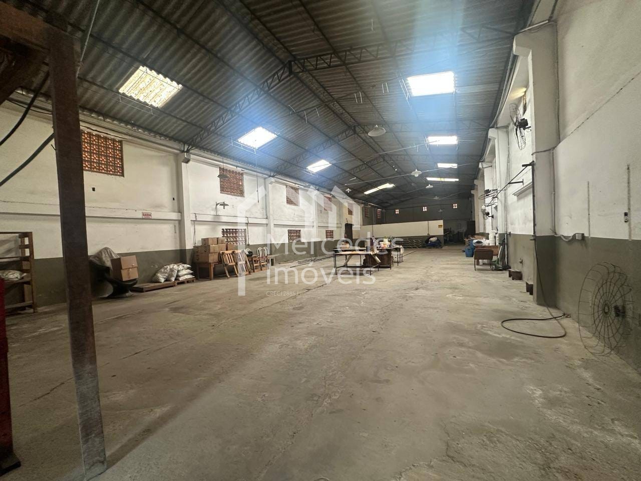 Foto 1 de Galpão para alugar · Fazenda, Itajaí